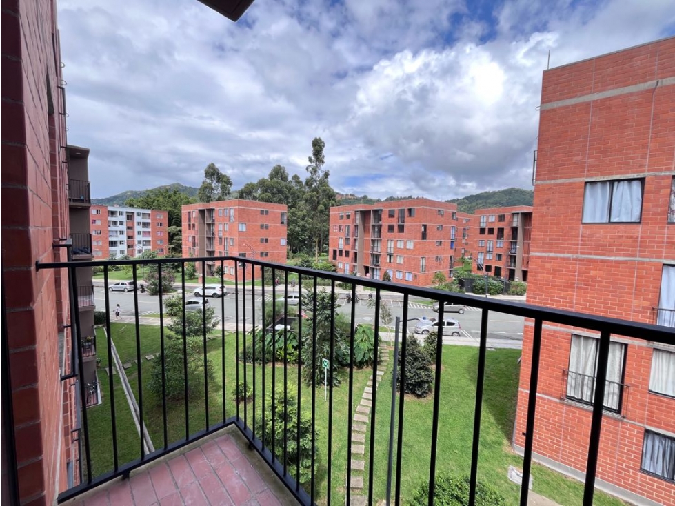 APARTAMENTO EN LA CEJA — foto 3