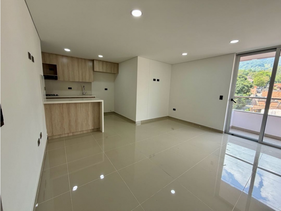 APARTAMENTO EN LA ESTRELLA PARA ESTRENAR