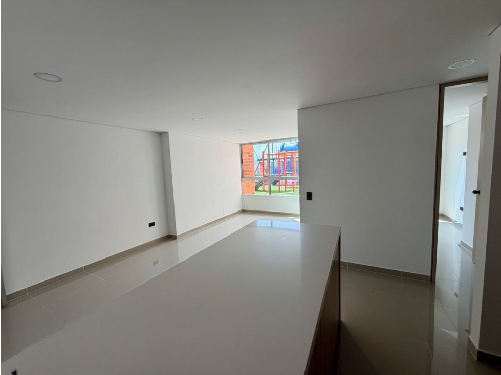 APARTAMENTO EN LA ESTRELLA PARA ESTRENAR — foto 3