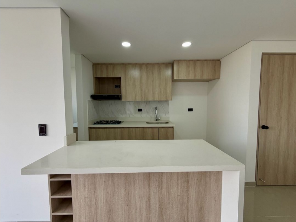APARTAMENTO EN LA ESTRELLA PARA ESTRENAR — foto 3