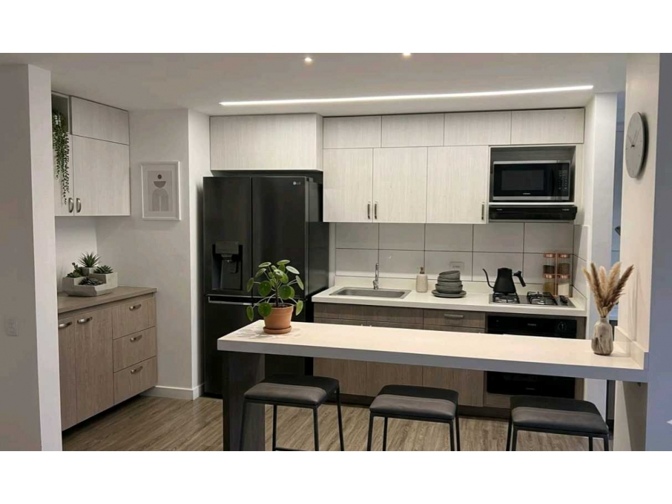 APARTAMENTO EN LA ESTRELLA SECTOR SURAMERICA — foto 3
