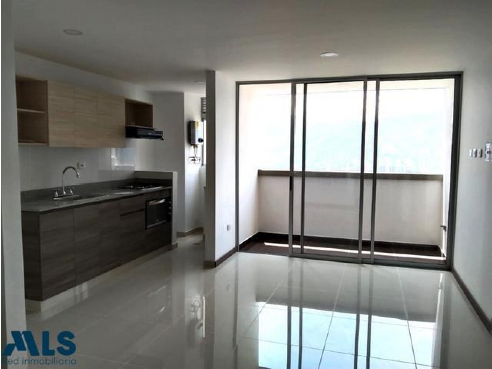 APARTAMENTO EN LA ESTRELLA(MLS#242789) - 1