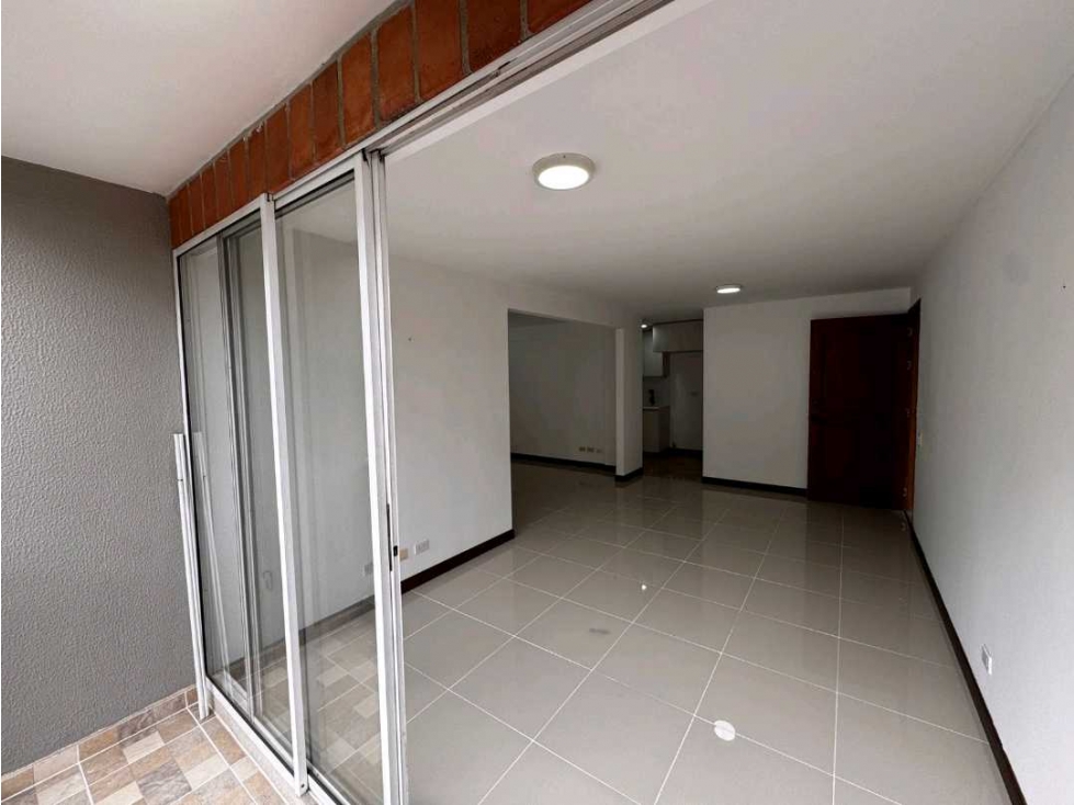 APARTAMENTO EN LA FRONTERA, MEDELLÍN — foto 4