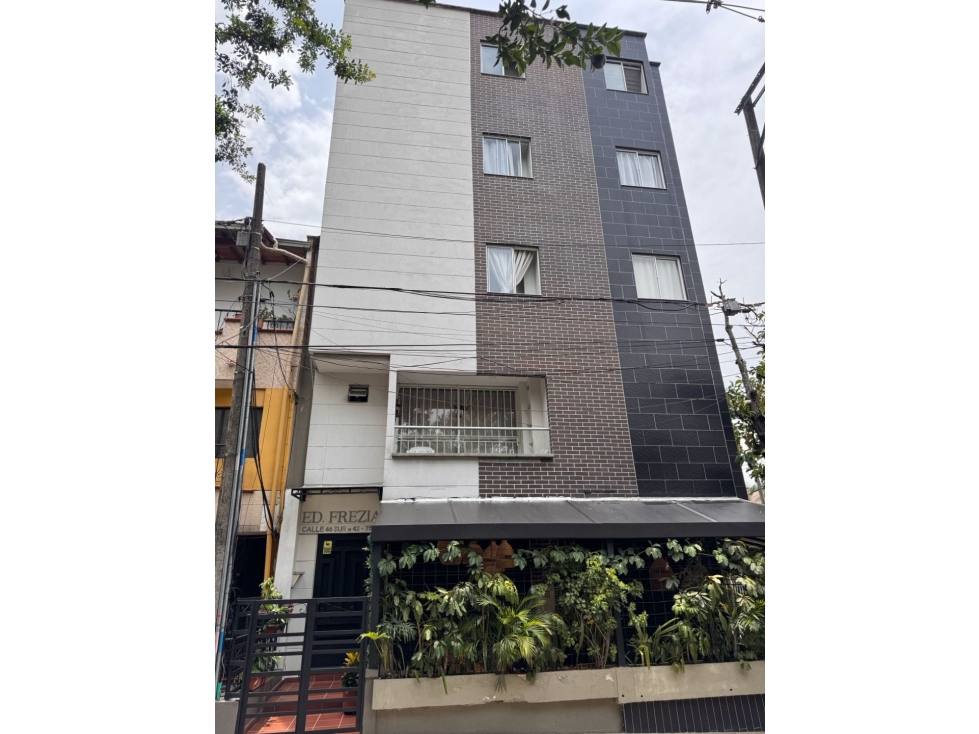 APARTAMENTO EN LA PAZ, ENVIGADO