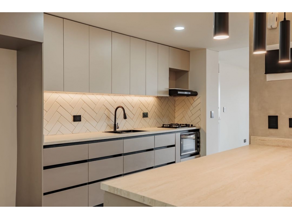 Apartamento recien reformado en el corazón del Poblado — foto 4