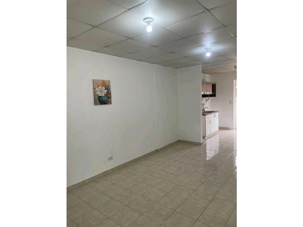 APARTAMENTO EN LAS ACACIAS CANTABRIA II 2REC 1B 60M2 CERCA DEL METRO - 4