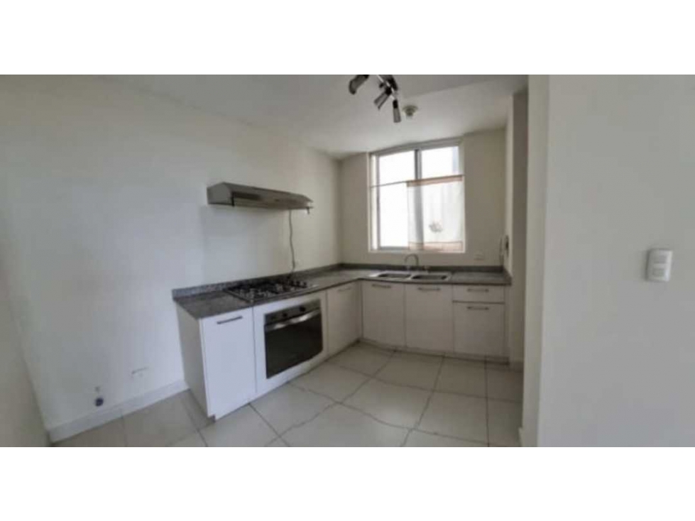 APARTAMENTO EN LAS ACACIAS PH TORRE DE CANTABRIA 2REC 2B — foto 6