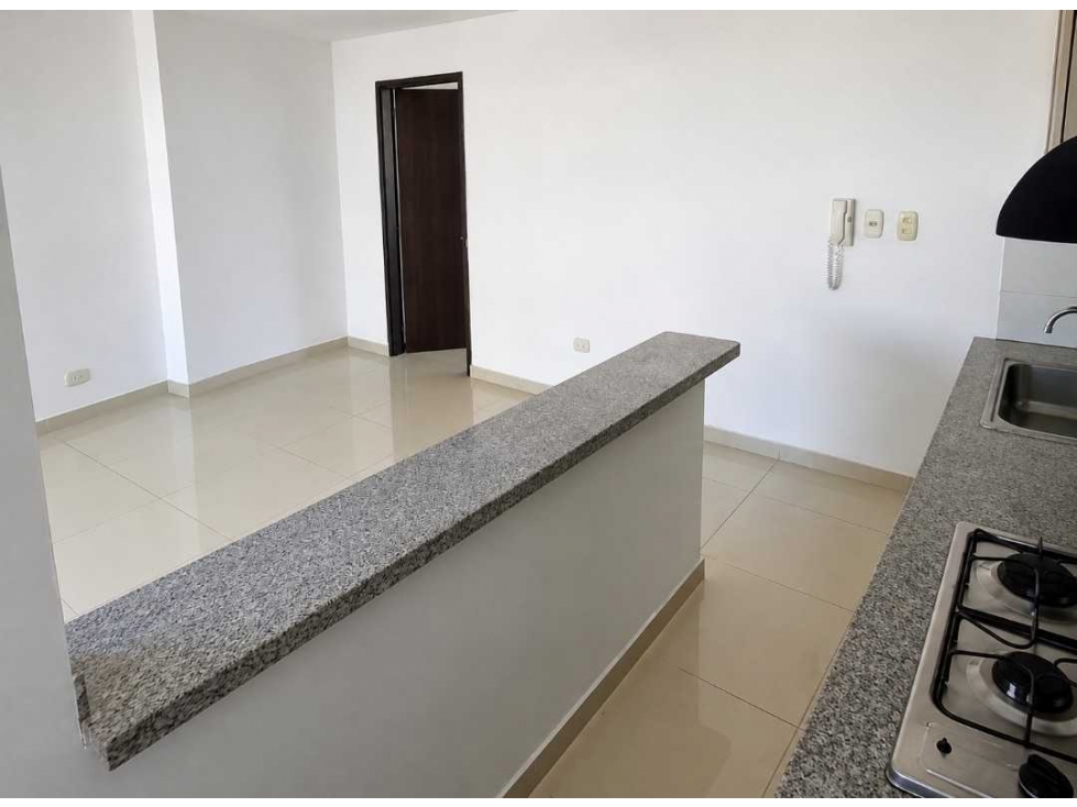 Apartamento en Las Delicias 148 Millones Listo para Habitar o invertir — foto 5