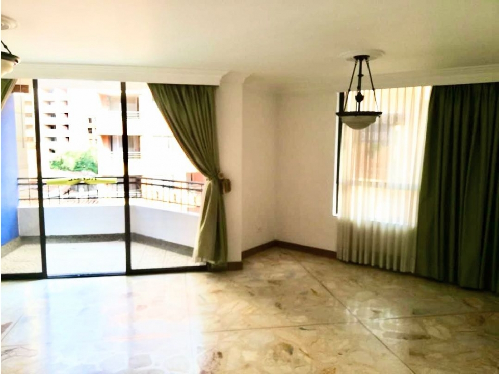 Apartamento en Laureles