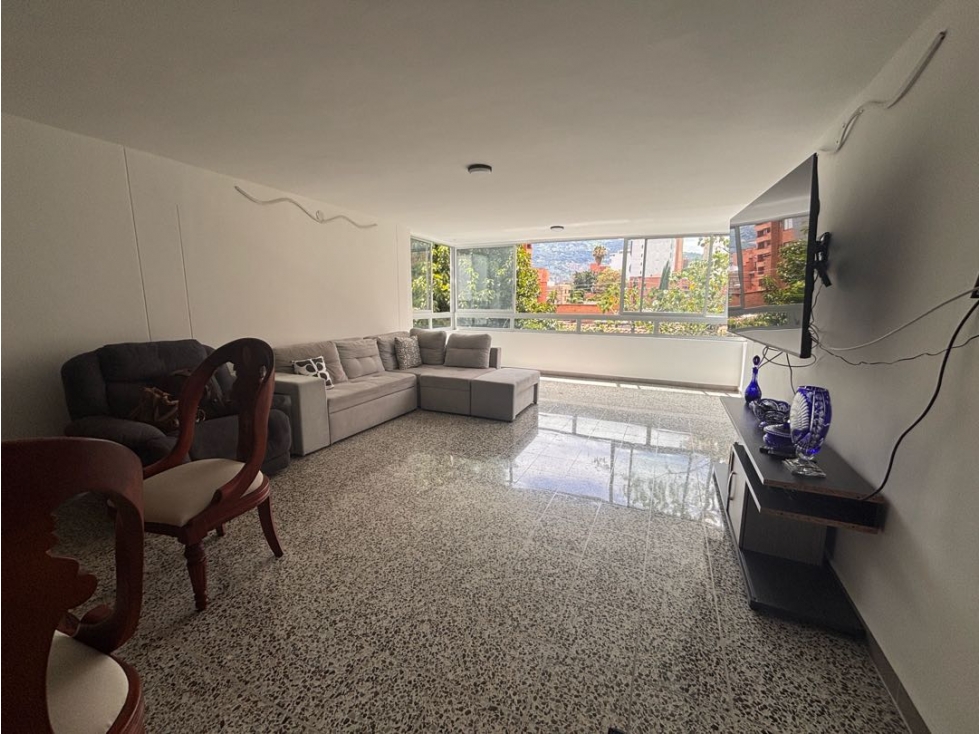 Apartamento en Laureles. — foto 3