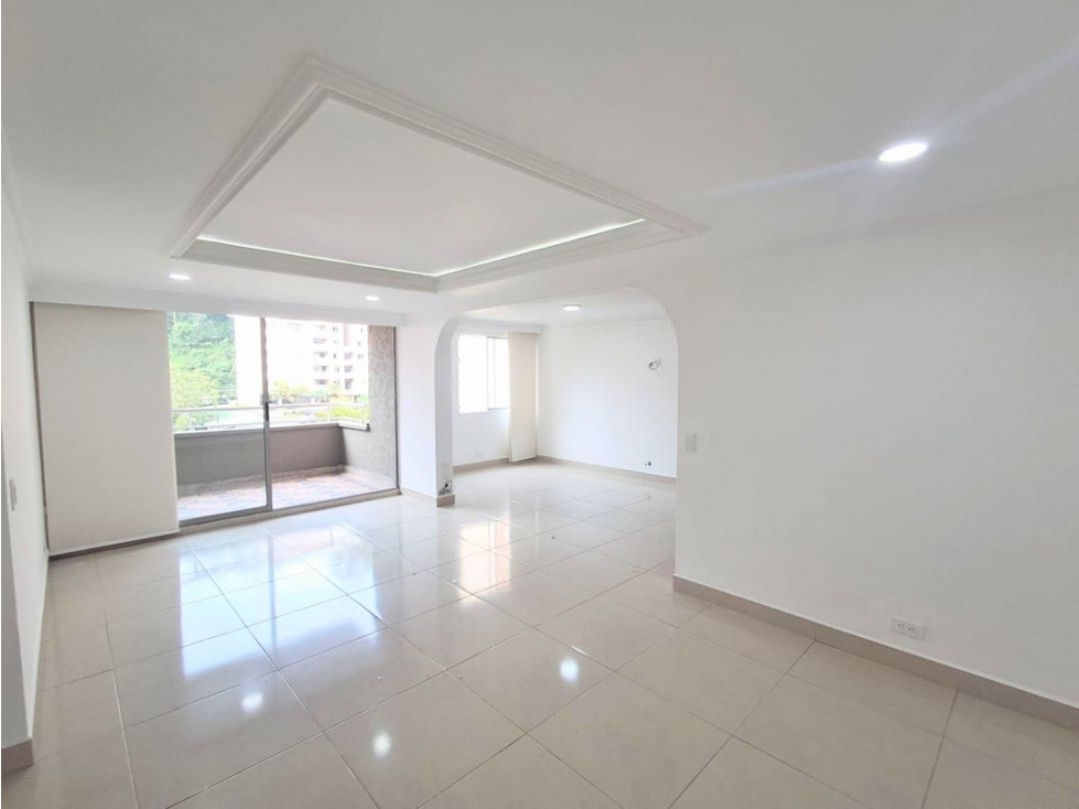 Apartamento en Laureles Almeria