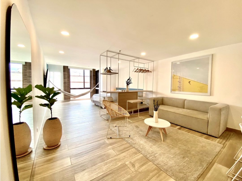 APARTAMENTO EN LAURELES CON LICENCIA PARA RENTAS CORTAS — foto 2