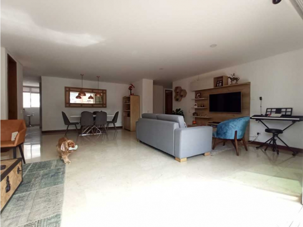 APARTAMENTO EN LAURELES PISO ALTO ZONA HUMEDA VIGILANCIA 24 /7 — foto 2