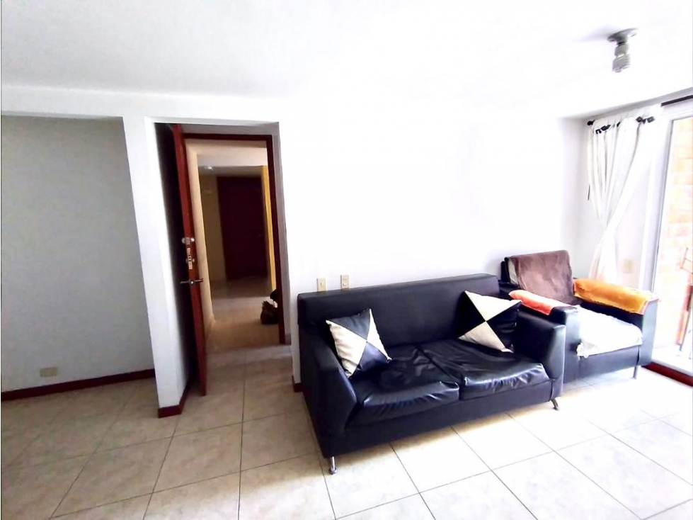 Apartamento en Loma de los Bernal — foto 4