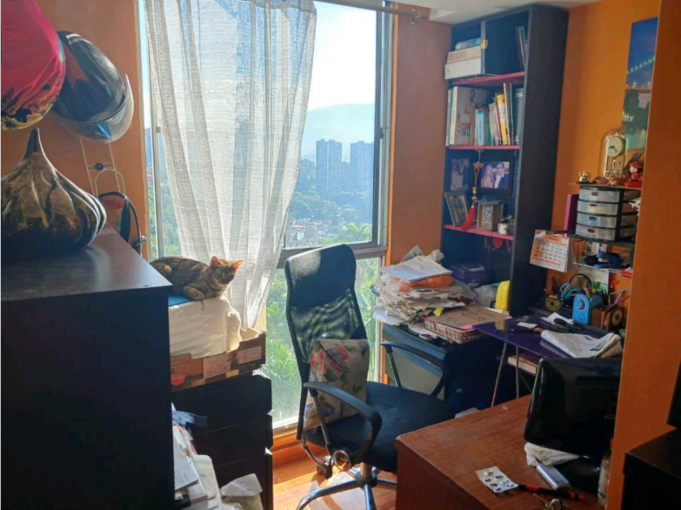 Apartamento en Loma de los Bernal en venta — foto 4