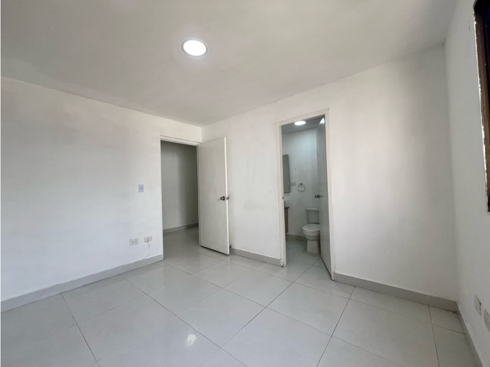 Apartamento en manga en venta OPORTUNIDAD — foto 3
