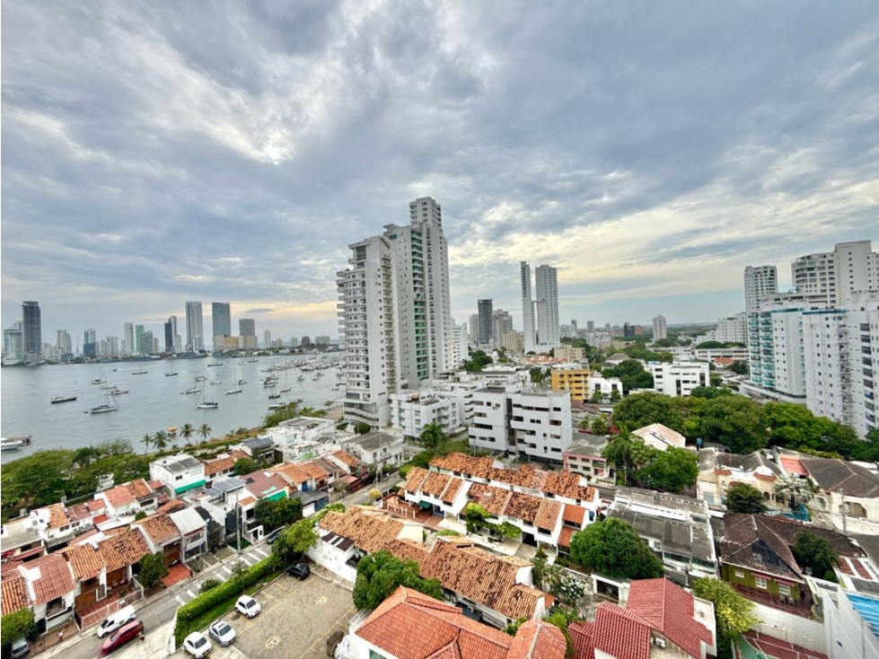 APARTAMENTO EN MANGA VISTA A LA BAHIA Y AL CENTRO HISTÓRICO, 3 ALCOBAS — foto 2