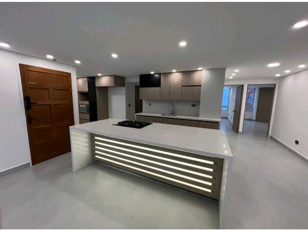 Apartamento en medellín , los laureles.
