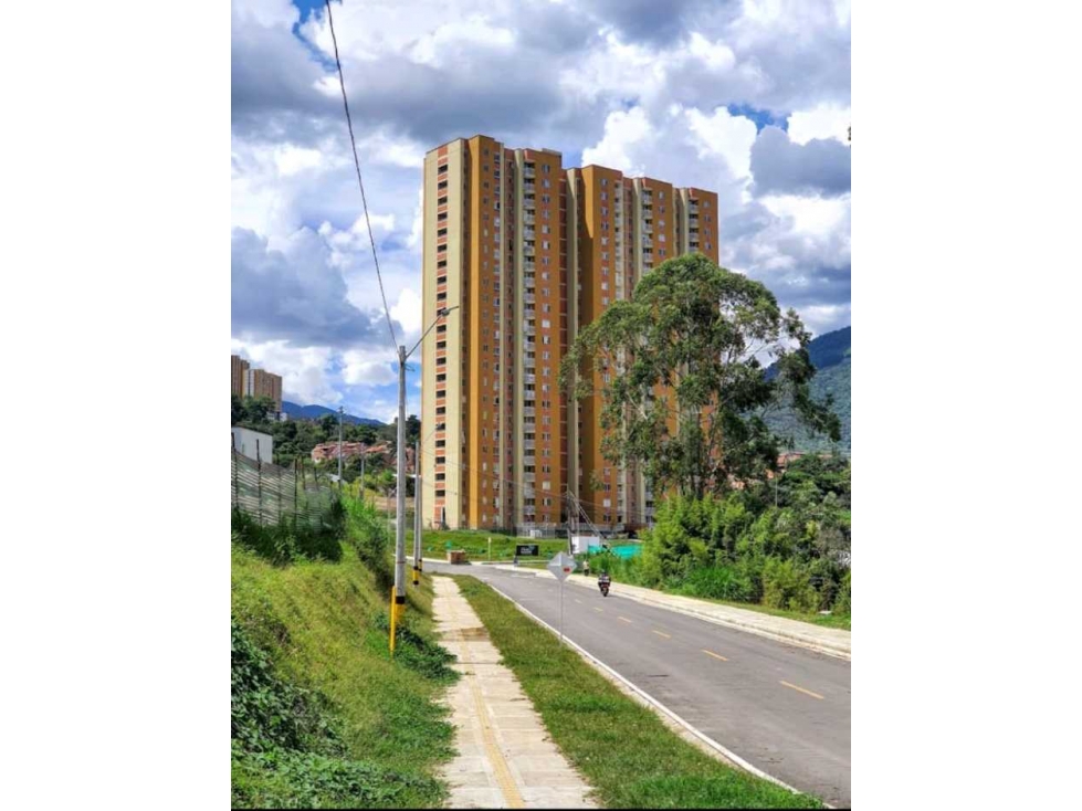 Apartamento en Medellín prado , Antioquia en Venta. — foto 2