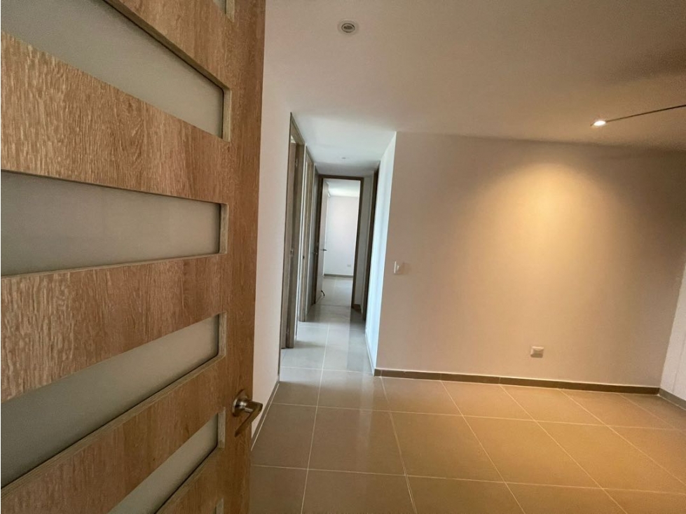 APARTAMENTO EN MINT 107M2 VISTA EXTERNA PORTAL DE GENOVES — foto 3