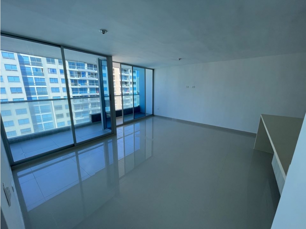 APARTAMENTO EN MIRAMAR LADO SOMBRA