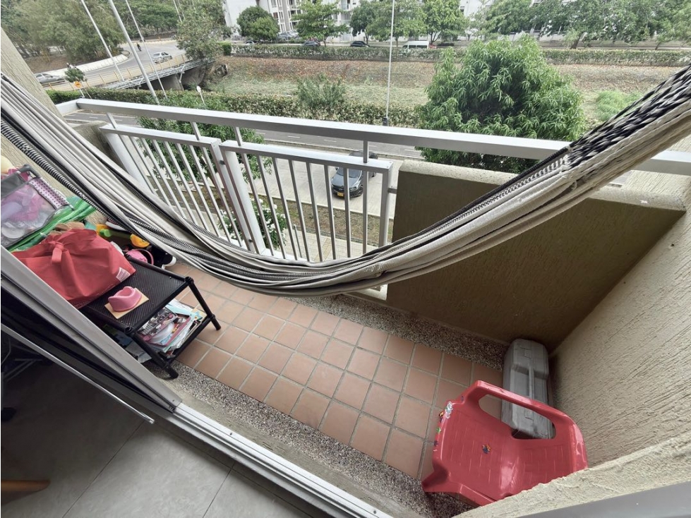 Apartamento en parque@heredia con parqueadero propio