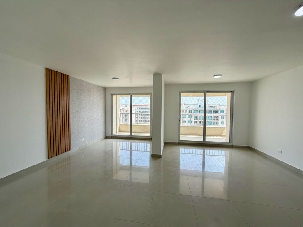 APARTAMENTO EN PISO ALTO EN VENTA Y/o ARRIENDO