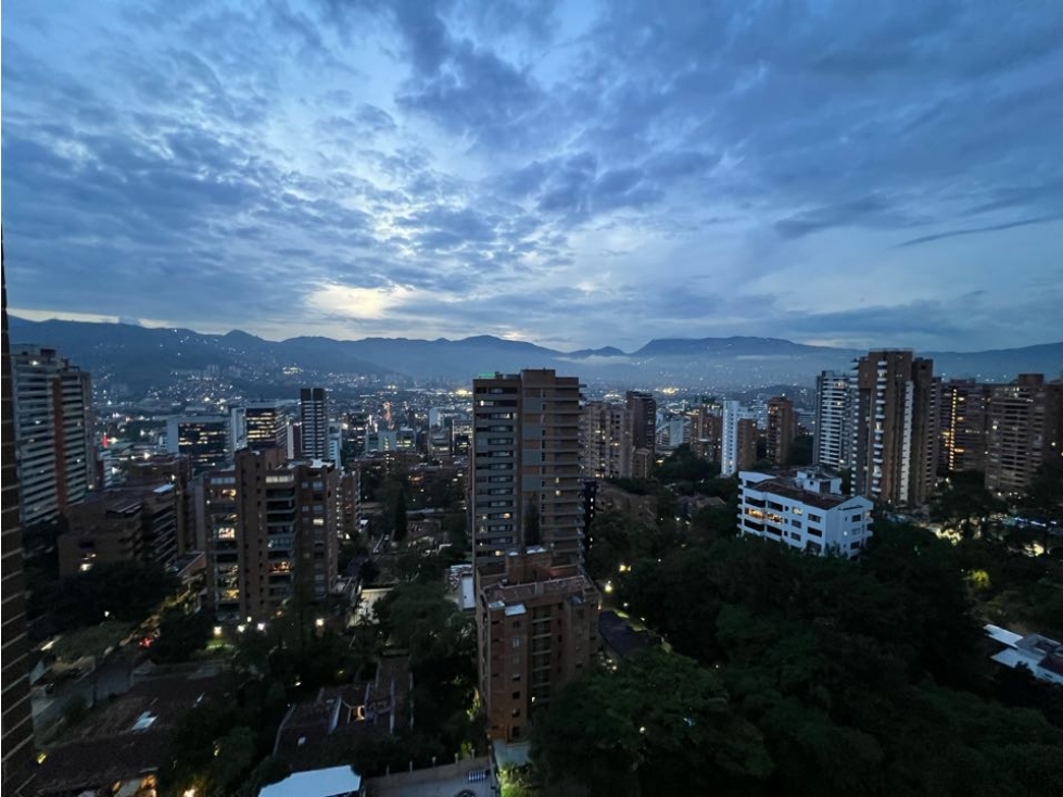 APARTAMENTO EN POBLADO MILLA DE ORO — foto 2