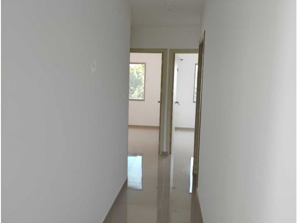 APARTAMENTO EN PORVENIR CERCA AL PARQUE EUGENIO MACIAS — foto 4