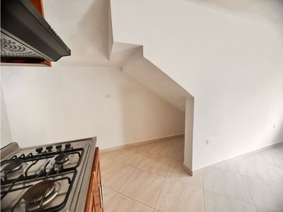 APARTAMENTO EN PRIMER PISO CON APARTAESTUDIO EN VENTA EN EL CARMEN VIB — foto 4