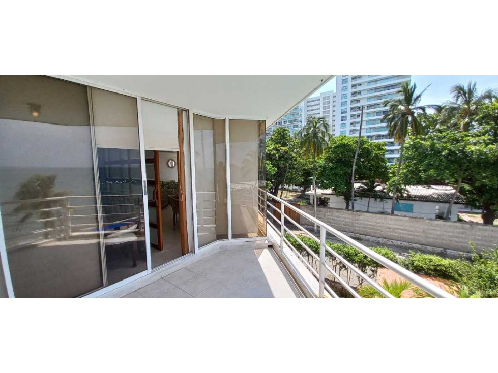 Apartamento en primera línea en Arriendo sector Playa Salguero — foto 5