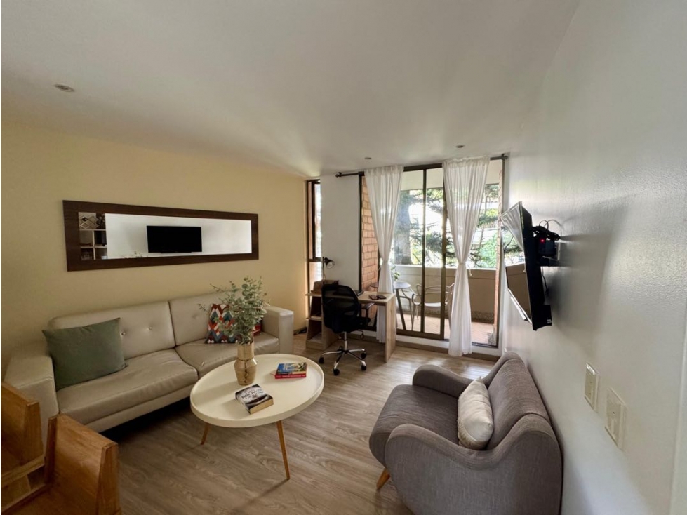 APARTAMENTO EN PROVENZA _EL POBLADO_ MEDELLIN — foto 2