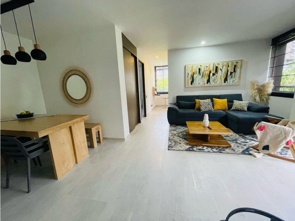 Apartamento en Arriendo Amoblado en Envigado
