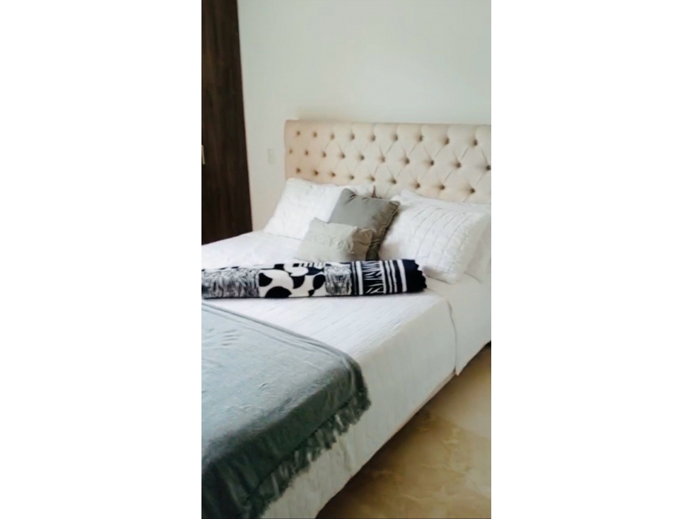 Apartamento Amoblado en Arriendo sector Poblado Milla de Oro