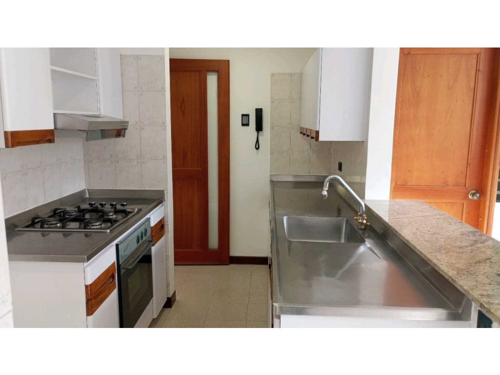 Apartamento en renta el poblado castropol — foto 6