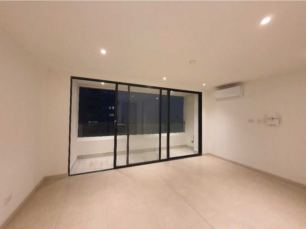 APARTAMENTO EN RENTA EN CASTROPOL, EL POBLADO. — foto 2