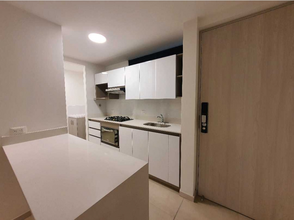 APARTAMENTO EN RENTA EN CASTROPOL, EL POBLADO. — foto 4