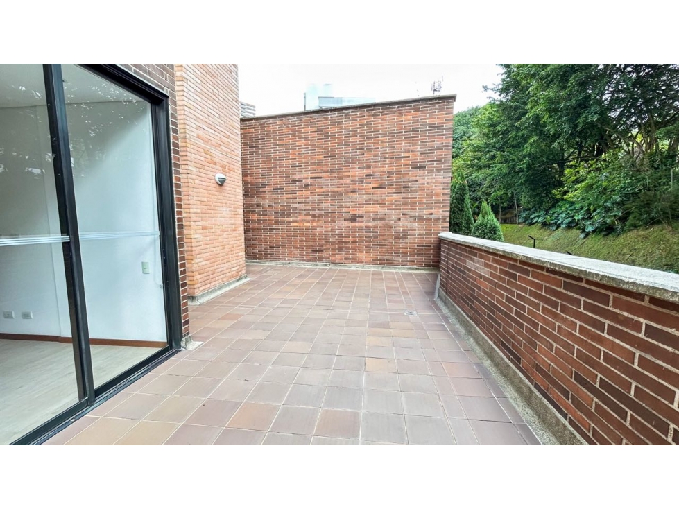 APARTAMENTO EN RENTA EN EL CAMPESTRE/ EL POBLADO — foto 2