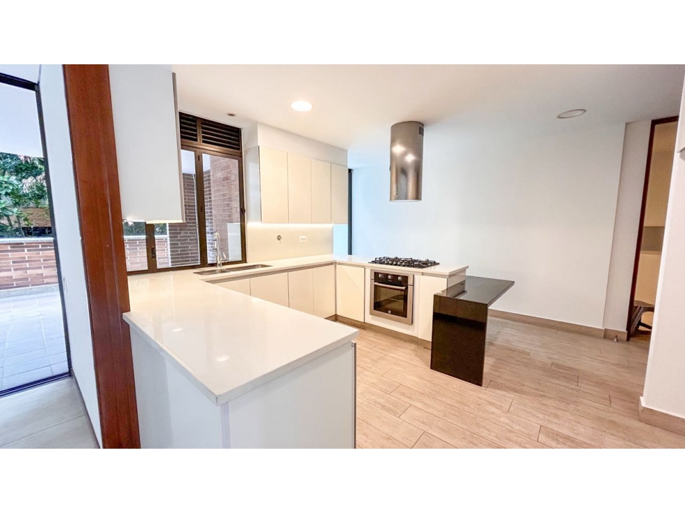 APARTAMENTO EN RENTA EN EL CAMPESTRE/ EL POBLADO — foto 3
