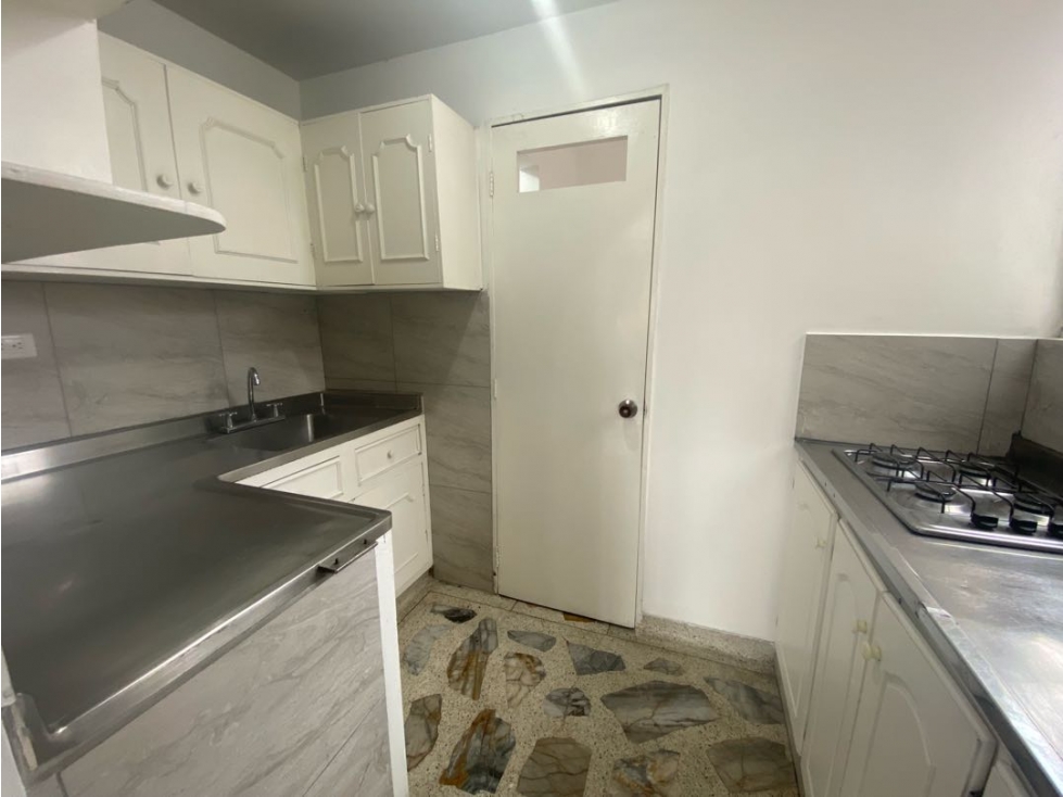 Apartamento en arriendo en San Joaquin Medellín — foto 3