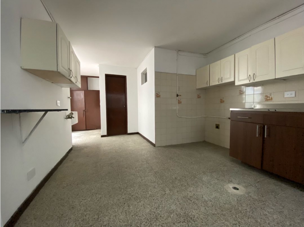 Apartamento en arriendo en Santa Monica Medellín — foto 3