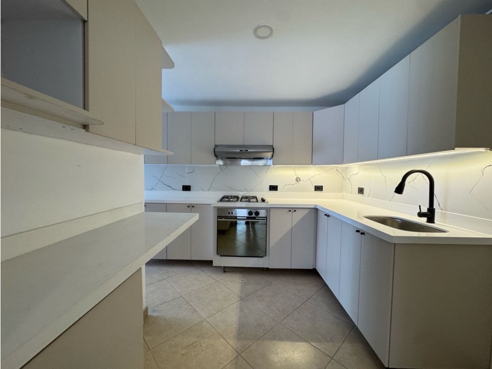 Apartamento en renta ENVIGADO SECTOR LA ABADIA — foto 2