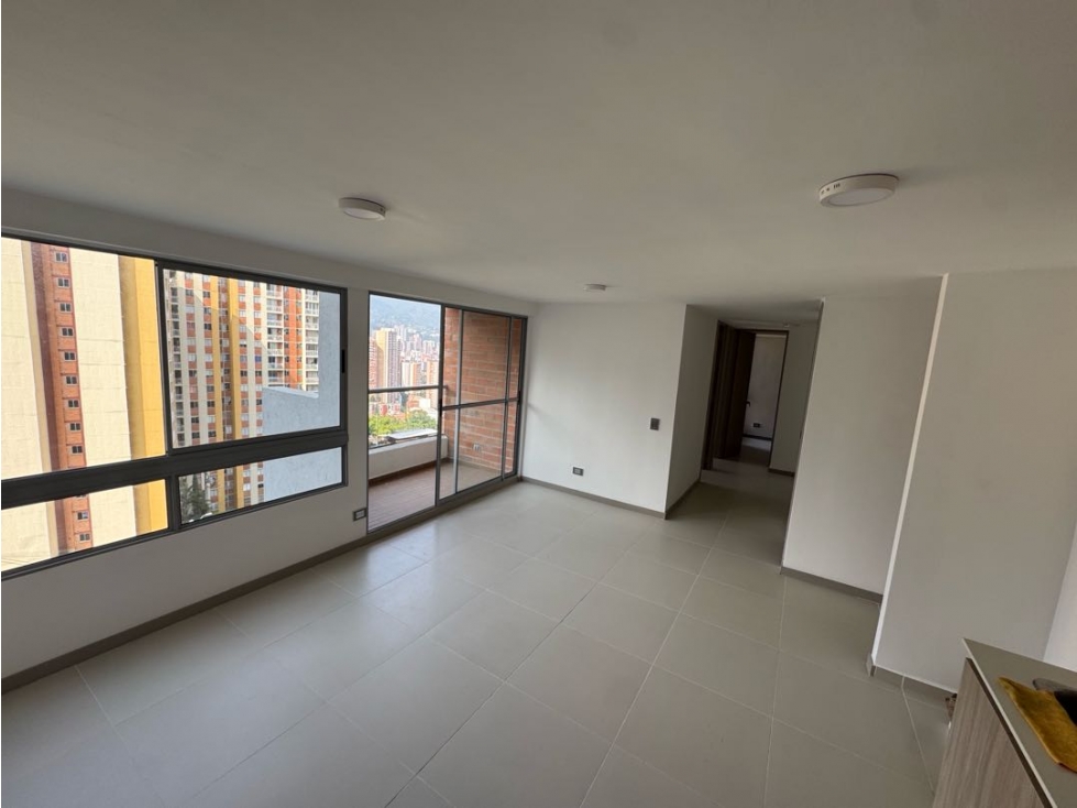Apartamento en renta envigado la cuenca — foto 4