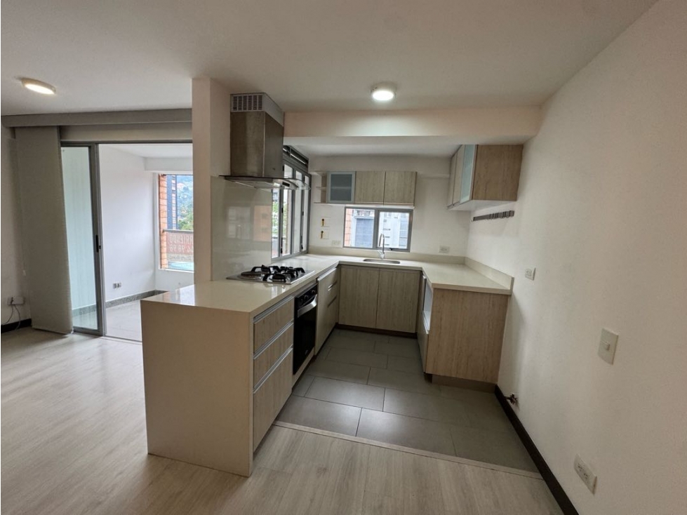 Apartamento en renta envigado.loma de las brujas — foto 2