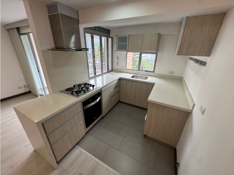 Apartamento en renta envigado.loma de las brujas