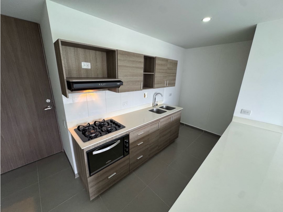 Apartamento en renta envigado.loma del escobero