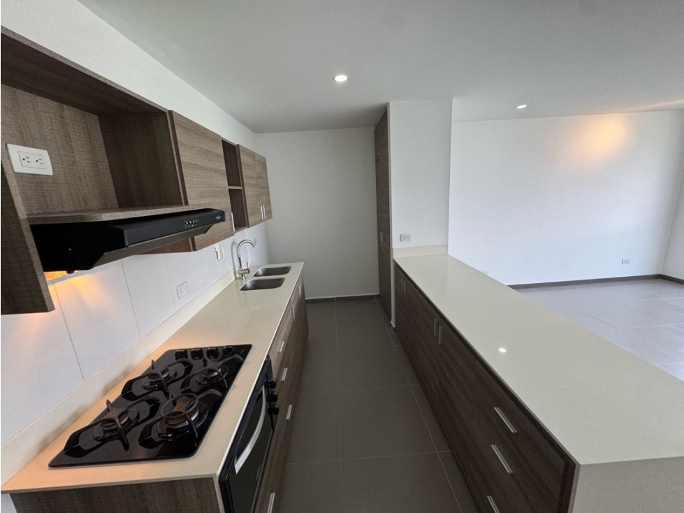Apartamento en renta envigado.loma del escobero — foto 2