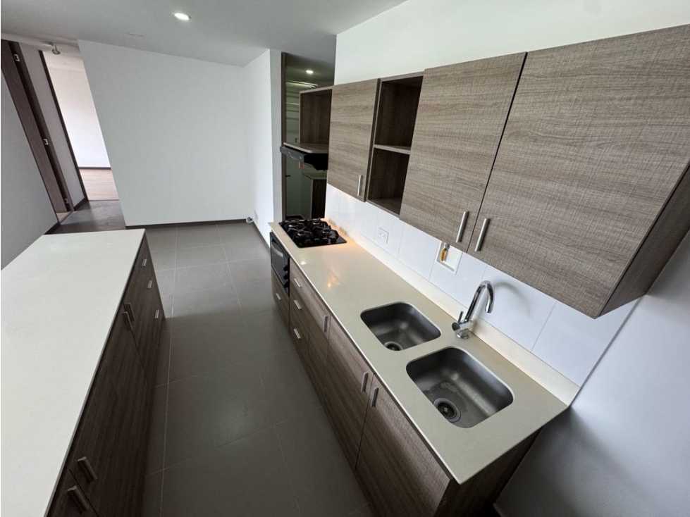 Apartamento en renta envigado.loma del escobero — foto 3