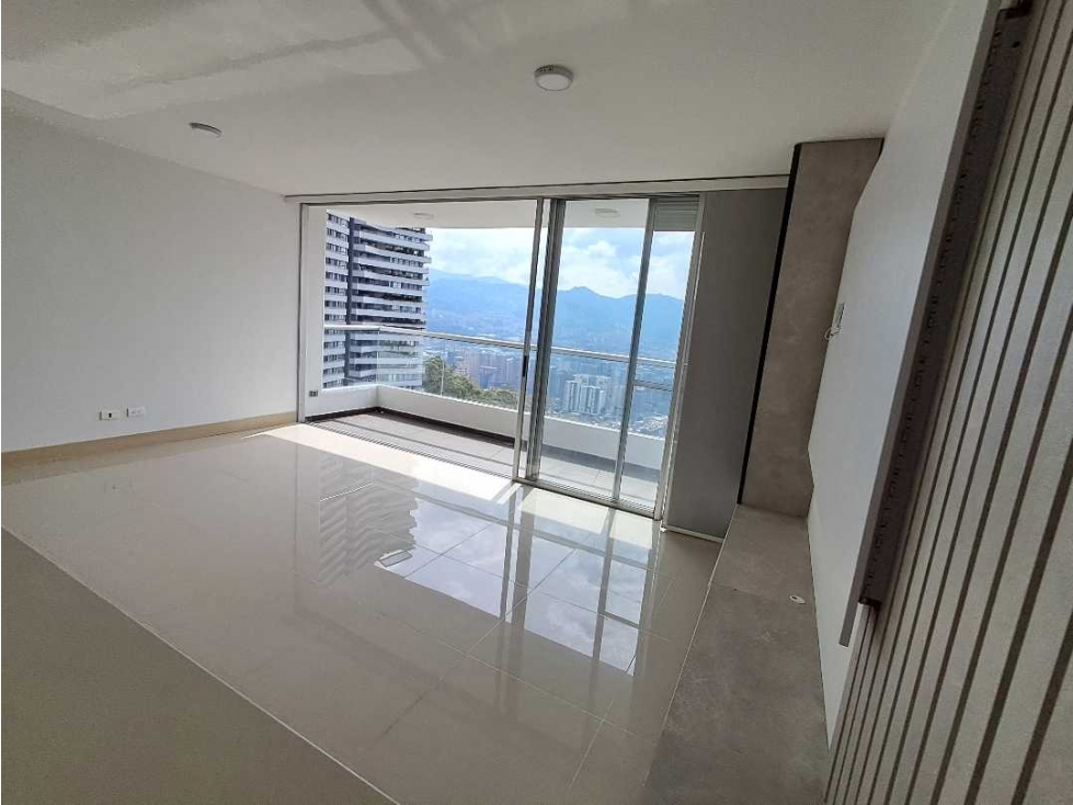 Apartamento en renta loma del Indio