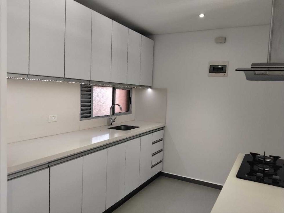 APARTAMENTO EN RENTA POBLADO